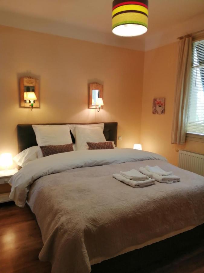 La Mirabelle-Casteil Country House Guest House Exterior photo