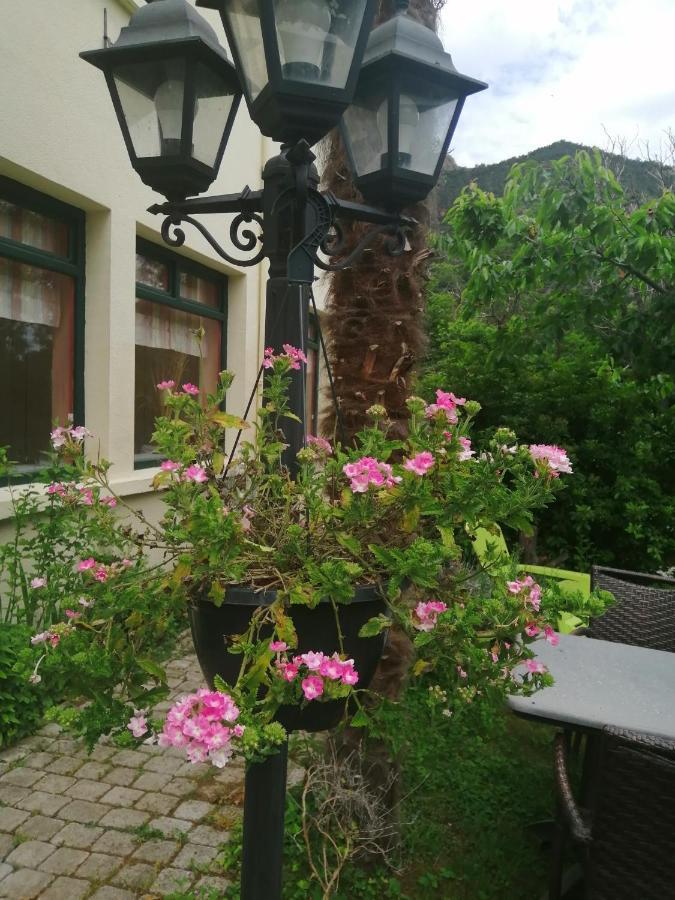 La Mirabelle-Casteil Country House Guest House Exterior photo